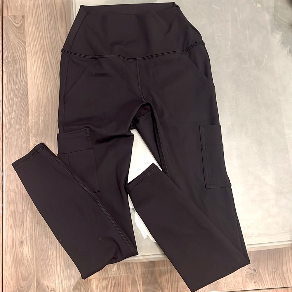 Black workout pants/leggings
